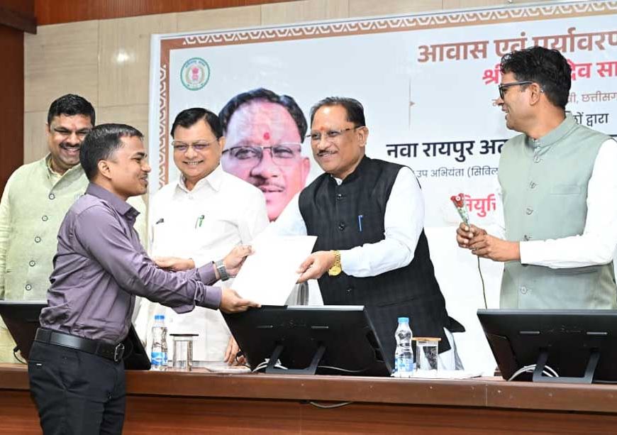 वाओं को रोजगार, नागरिकों को सुगम सेवाएं और आधुनिक कौशल से जोड़ना हमारी प्राथमिकता : मुख्यमंत्री  विष्णु देव साय