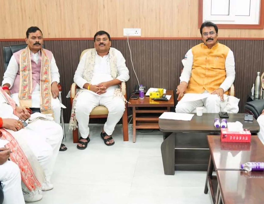 बिहार विधान परिषद की 8 सीटों पर NDA की तैयारी तेज, BJP दफ्तर में घटक दलों की बैठक