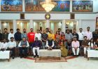 बस्तर की बदली तस्वीर को देश दुनिया तक पहुंचाएं सोशल मीडिया इन्फ्लुएंसर - राज्यपाल  डेका