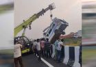 दिल्ली-मुंबई एक्सप्रेसवे पर भीषण हादसा, बस खाई में गिरी, 8 लोगों की मौत