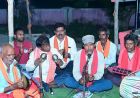 माता की भक्ति में रमे उप मुख्यमंत्री  विजय शर्मा, हाथों में मंजीरा लेकर ग्रामीणों के साथ गाए जसगीत