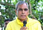 ‘EVM से चुनाव हो तो दिक्कत, बैलट पेपर से हो तो दिक्कत’, ओपी राजभर ने अखिलेश पर कसा तंज