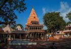 महाकाल मंदिर के शिखर की दरारें चूना, गुड़ और लाख से होंगी ठीक