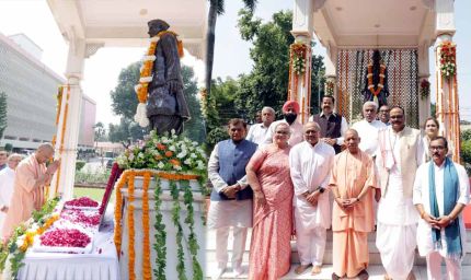 खादी के वस्त्रों पर 30 जनवरी तक 25 फीसदी छूट: मुख्यमंत्री योगी आदित्यनाथ