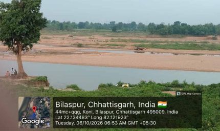 चालू है न्यायधानी में अवैध रेत खनन का कारोबार! नदी में दिनदहाड़े चल रहे ट्रैक्टर, प्रशासन की निगरानी पर उठे सवाल