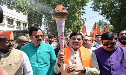 प्रधानमंत्री मोदी के सार्वजनिक जीवन के 25 वर्ष, सेवा-सुशासन और गरीब कल्याण को समर्पित रहे : मुख्यमंत्री डॉ. यादव
