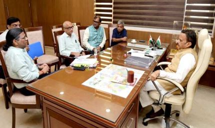 7 जिला चिकित्सालयों में आवश्यकतानुसार नवीन पदों के सृजन की कार्यवाही समय-सीमा में करें पूर्ण: उप मुख्यमंत्री  शुक्ल