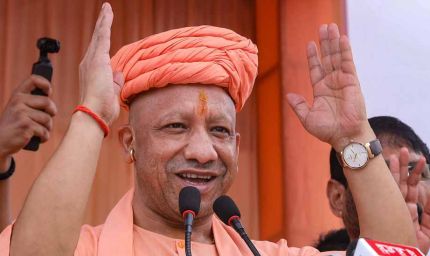 योगी सरकार ने 455 लेखपालों को दी पदोन्नति, बने राजस्व निरीक्षक