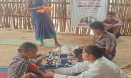 सेवा, समर्पण और जिजीविषा की मिसाल सात बार नदियां पार कर स्वास्थ्य दल पहुंचा तुमेरादी