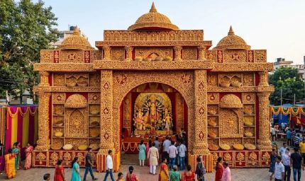रांची में गोलगप्पे और चनाचूर से सजेगा दुर्गा पूजा पंडाल, 21 लाख रुपये में तैयार हो रही अनोखी थीम