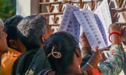 पाकुड़ में 12 से 16 अक्टूबर तक घर-घर पहुंचेगा प्रशासन, मतदाता सूची में नाम जोड़ने का चलेगा अभियान