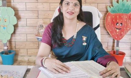 नवरात्र विशेष-3: शिक्षा की शक्ति, मैं फैलाती हूं ब्लैकबोर्ड से शिक्षा का उजाला