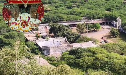 राजस्थान का अनोखा शक्तिपीठ, जहां मां अंबा की मूर्ति नहीं बल्कि नाभिकमल रूपी चक्र की होती है पूजा