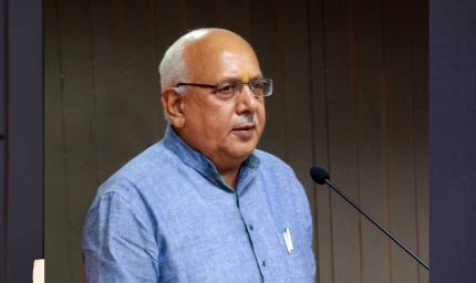 योगी सरकार ने किसानों के लिए मायावती-अखिलेश से तीन गुना ज्यादा बजट जारी किया : कृषि मंत्री