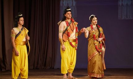 श्रीराम के स्वागत में मास्को तैयार, रामायण के पात्रों के वस्त्र दिल्ली के चांदनी चौक से खरीदकर ले गए रूस