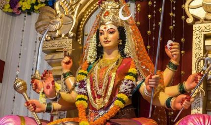 शारदीय नवरात्रि 2026: महाअष्टमी 19 अक्टूबर को, महानवमी 20 अक्टूबर को; जानें कन्या पूजन का सही समय
