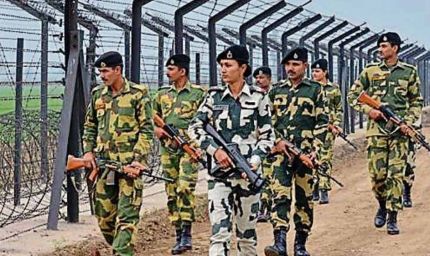 बटाला में BSF-पुलिस की बड़ी कार्रवाई, 3 किलो हेरोइन और अफीम बरामद