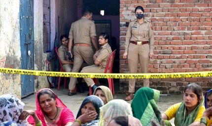 ग्रेटर नोएडा में एक ही परिवार के 5 लोगों की मौत, जांच जारी