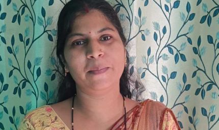 स्व-सहायता समूह से जुड़कर आत्मनिर्भर बनीं दुर्ग की सोनिया साहू बैंक सखी के रूप में दे रही हैं सेवाएं