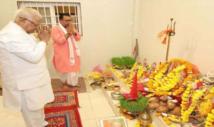 महानवमी पर राज्यपाल पटेल ने किया कन्या पूजन, प्रदेशवासियों की सुख-समृद्धि की कामना