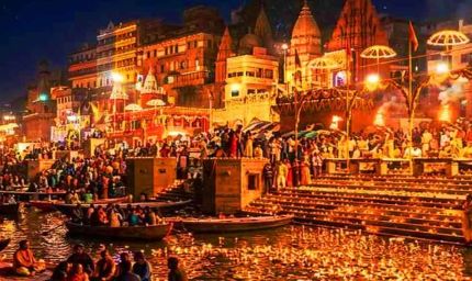 दीपों की आभा से जगमगाएगी वाराणसी, पर्यटकों को मिलेगा 'दिव्य काशी अनुभव'