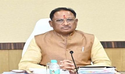 बारिश में सड़क पर नाव चलने की नौबत, CM साय ने सीवरेज सिस्टम सुधारने पर दिया जोर