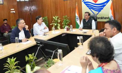 108 एम्बुलेंस को लेकर मुख्य सचिव का बड़ा निर्देश, पुरानी और बार-बार खराब होने वाली गाड़ियां तत्काल बदलें