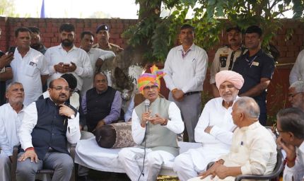 करनाल में कृषि मंत्री शिवराज सिंह चौहान का किसानों से संवाद