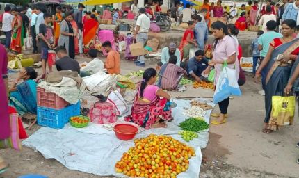 बारिश का असर: झारखंड में सब्जियों के दाम तीन से चार गुना बढ़े, भिंडी 80 रुपये किलो