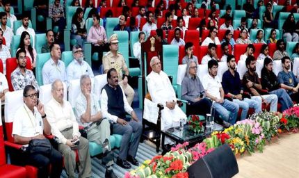 ‘मन की बात’ से बनते राष्ट्र निर्माण के साझा संकल्प: राज्यपाल पटेल