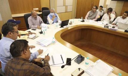 रबी सीजन और दीपावली के लिये निर्बाध विद्युत आपूर्ति करें सुनिश्चित : ऊर्जा मंत्री तोमर