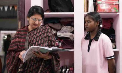 बच्चों की सुरक्षा के साथ व्यक्तित्व विकास पर देना होगा जोर:- डॉ वर्णिका शर्मा