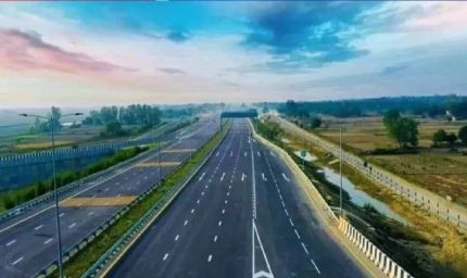 दिल्ली से पटना का सफर होगा आसान, एक्सप्रेसवे और हाईवे से 11-12 घंटे में पहुंचने की उम्मीद