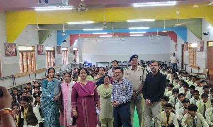 बचत एवं वित्तीय प्रबंधन पर ध्यान दें, लेकिन रातों रात दुगुने के लालच में न फंसे- असिस्टेंट कमिश्नर रंजना सिंह
