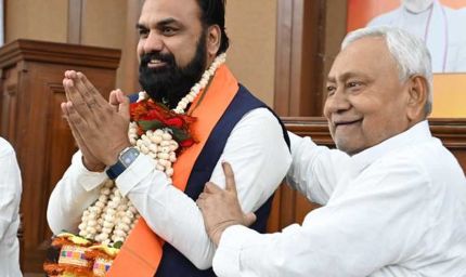 नीतीश के करीबी IAS की बिहार में फिर होगी एंट्री! सम्राट चौधरी के प्रधान सचिव बनने की चर्चा