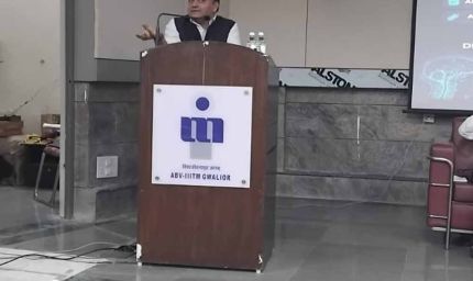 ग्वालियर AI सम्मेलन 2.0 का समापन, 40 टीमों ने हैकाथॉन में दिखाए AI आधारित नवाचार