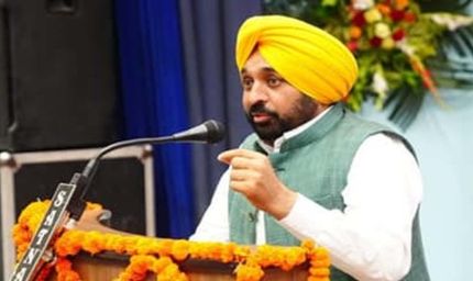 CM भगवंत मान का कांग्रेस पर हमला, बोले- बगावत के डर से आखिरी दिन तक अटकाती है टिकट