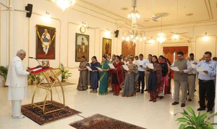 राज्यपाल  पटेल ने दिलाई राष्ट्रीय एकता दिवस पर शपथ