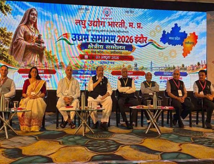 निजी औद्योगिक क्षेत्र विकसित करने पर राज्य सरकार उद्यमियों को 800 रुपये वर्ग फीट की दर से देगी अनुदान : मंत्री काश्यप