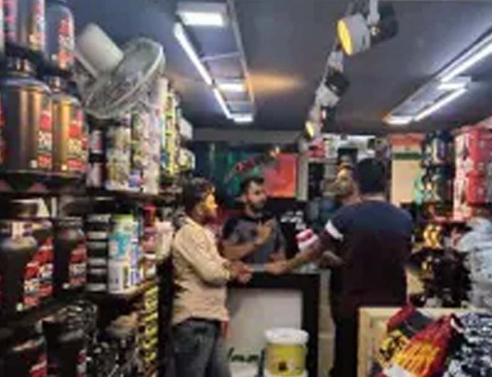 होशियारपुर में स्वास्थ्य विभाग की रेड, बिना लेबल वाला 5 रुपये का ‘लेमन जीरा’ मिश्रण पकड़ा