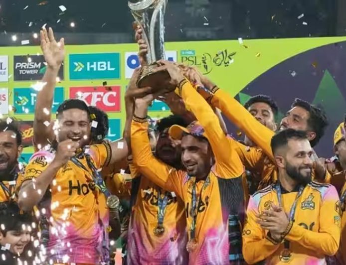 IPL के साथ PSL कराकर पाकिस्तान ने फिर बढ़ाई मुश्किल, न खिलाड़ी मिलेंगे न दर्शक