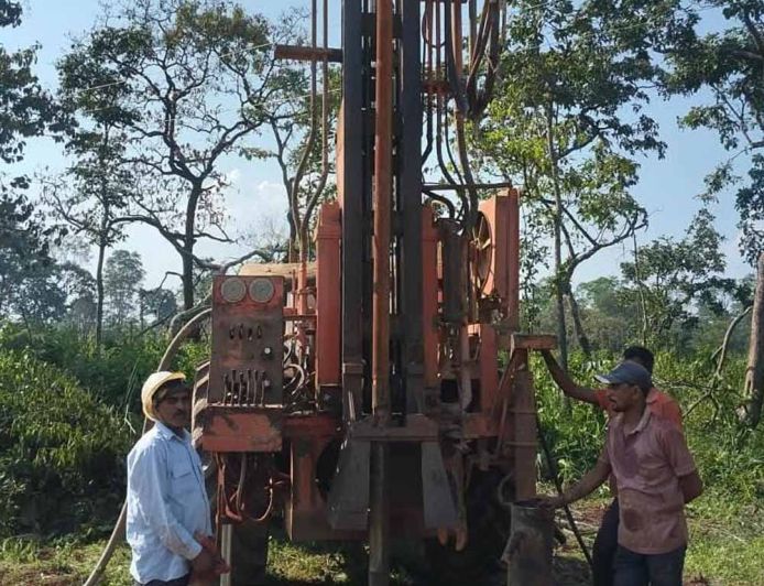 सेवा संकल्प से संवरती ज़िंदगी: अब नारायणपुर के दूरस्थ अबुझमाड़ (कुतुल) के नयापारा में भी पहुंचेगा शुद्ध पेयजल