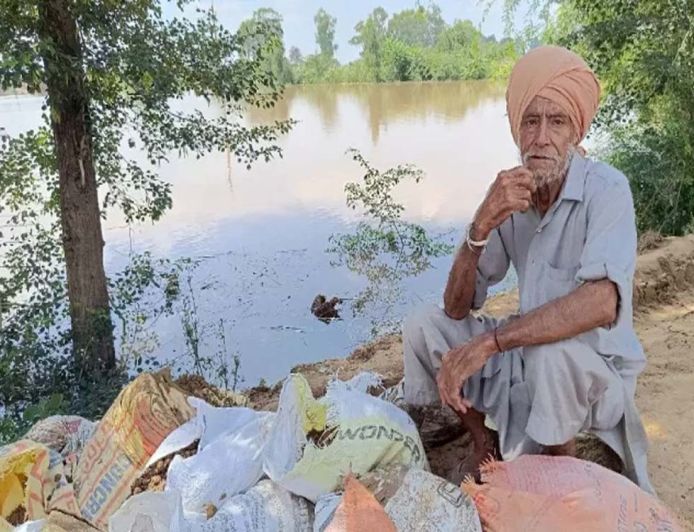 हरियाणा में बारिश से लुढ़का पारा, जलभराव ने बढ़ाई किसानों की चिंता