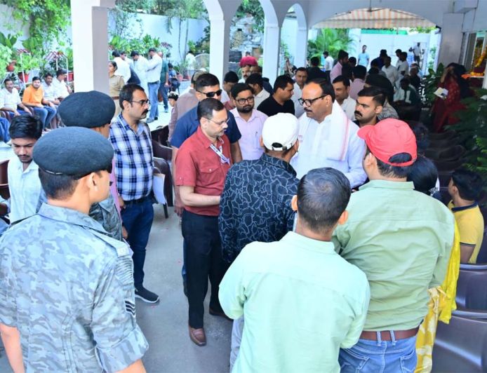 जनता की समस्या दूर करना सर्वोच्च प्राथमिकता: ब्रजेश पाठक