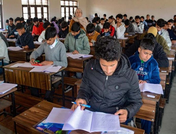 हरियाणा में असिस्टेंट प्रोफेसरों की भर्ती का रास्ता साफ, HPSC को चुनौती देने वाली याचिकाएं खारिज