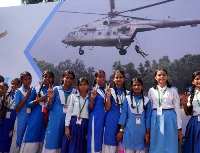 भारतीय वायु सेना की 94वीं वर्षगांठ के पर वाराणसी में ‘विंग्स ओवर गंगा’ एयर शो