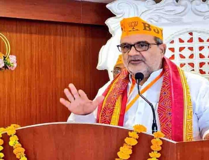 2027 का ट्रेलर है MLC चुनाव, अखिलेश यादव के 'बड़बोलेपन' की होगी हार: कैबिनेट मंत्री चौधरी भूपेंद्र सिंह