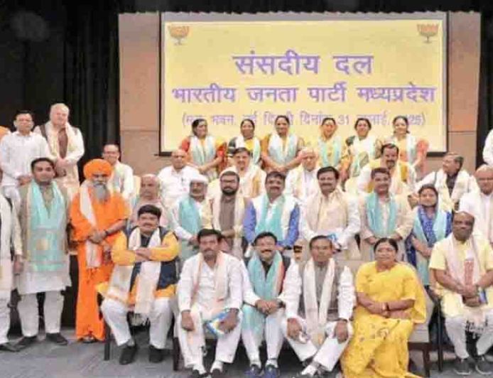 मध्य प्रदेश में BJP का नया प्रयोग, हर सांसद को मिलेगी एक केंद्रीय मंत्रालय के समन्वय की जिम्मेदारी