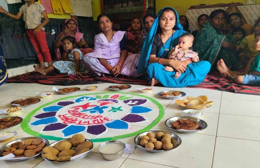 धमतरी में 'आंगन मिलन सेवा' से संवर रहा बच्चों और महिलाओं का भविष्य