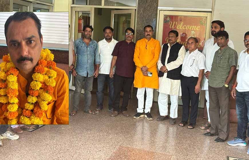 स्वजातीय स्वर्णकार समाज की बैठक अनूपपुर में संपन्न अशोक सोनी बने अनूपपुर जिले के प्रभारी